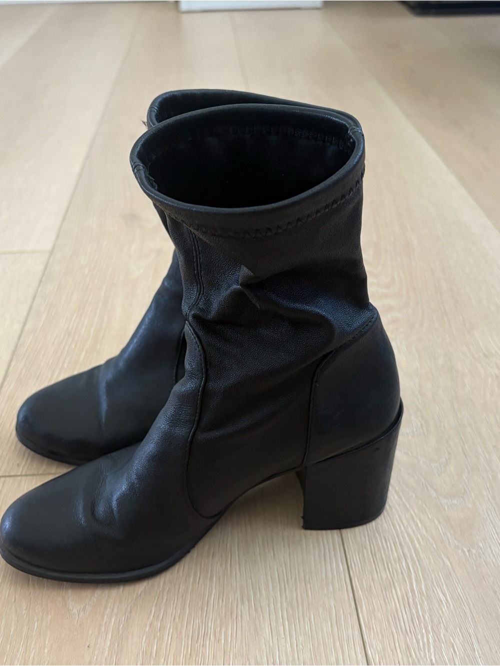 Stuart Weitzman Black Leather Block-Heel Ankle Boots